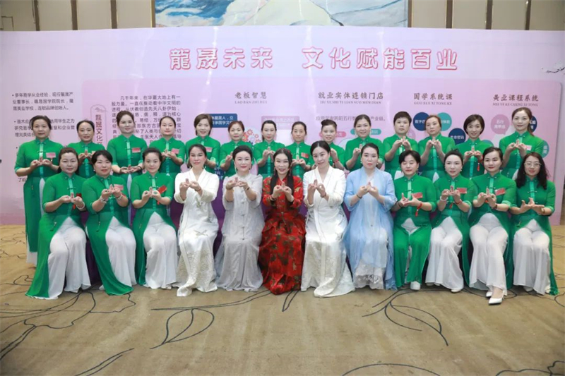 1683789030125848.jpg 6404.jpg